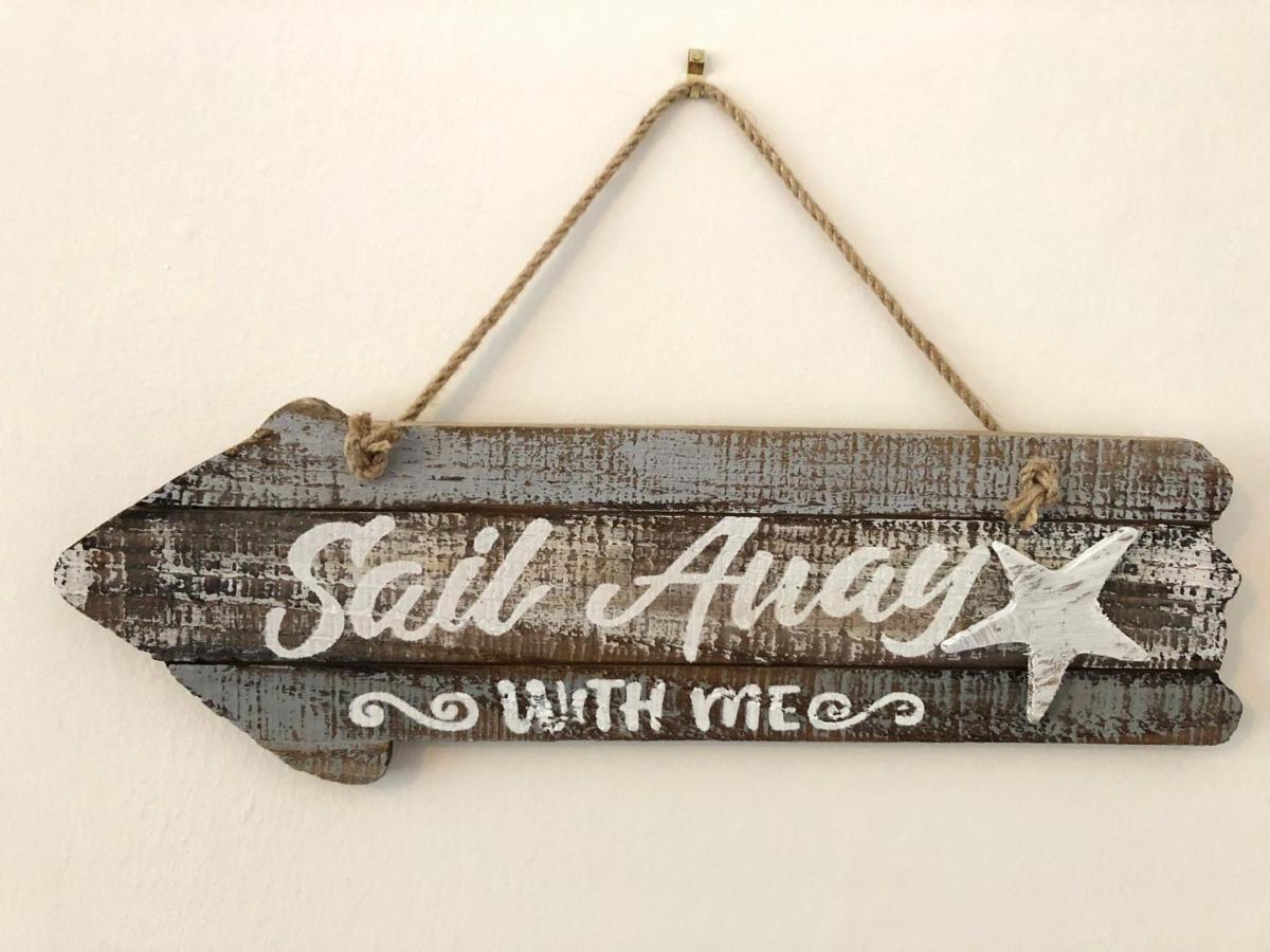 Sail Away. 1-Bed Apartment Close To The Beach بورنماوث المظهر الخارجي الصورة